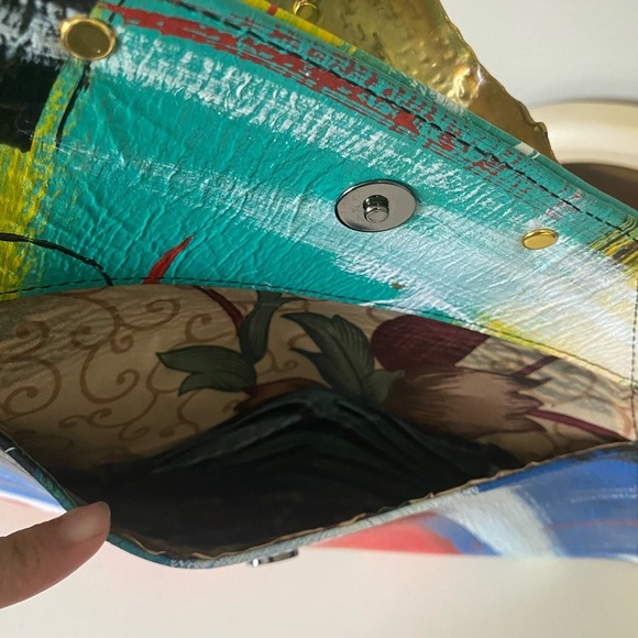 Colorful Abstract Clutch - Picture 4 of 4